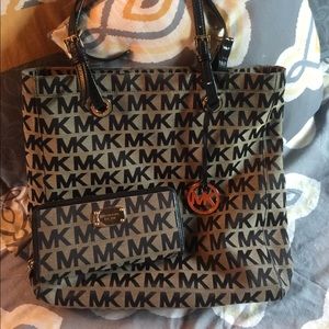 Michael Kors purse and matching wallet